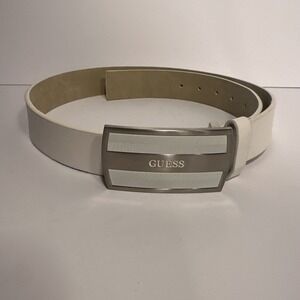 GUESS Men's White Belt Size 36 Faux Leather Casual Fashion Accessory PREOWNED